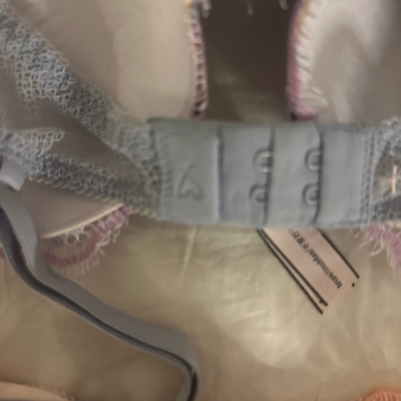 *3 for 20* Victoria’s Secret Lace Bras in Orange & Purple, Size 32C, - Picture 8 of 10